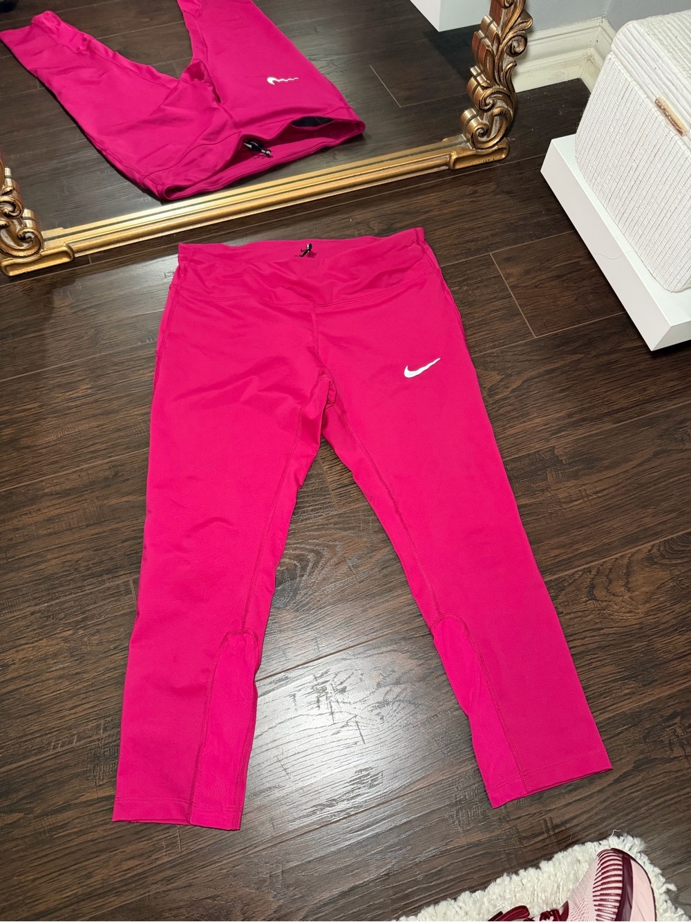 Nike Bright Pink Girls' Athletic Leggings